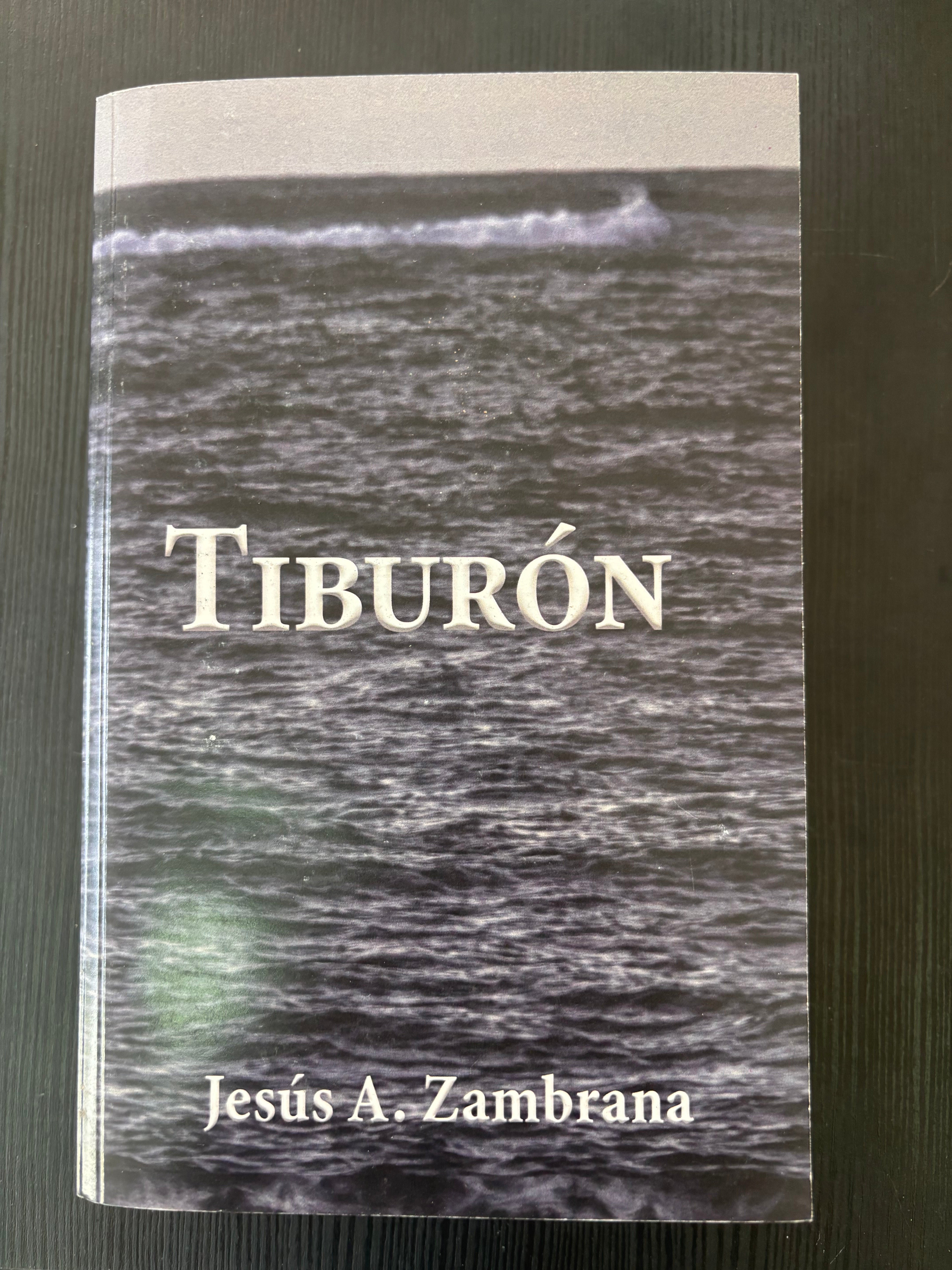 Tiburón - Jesús A. Zambrana