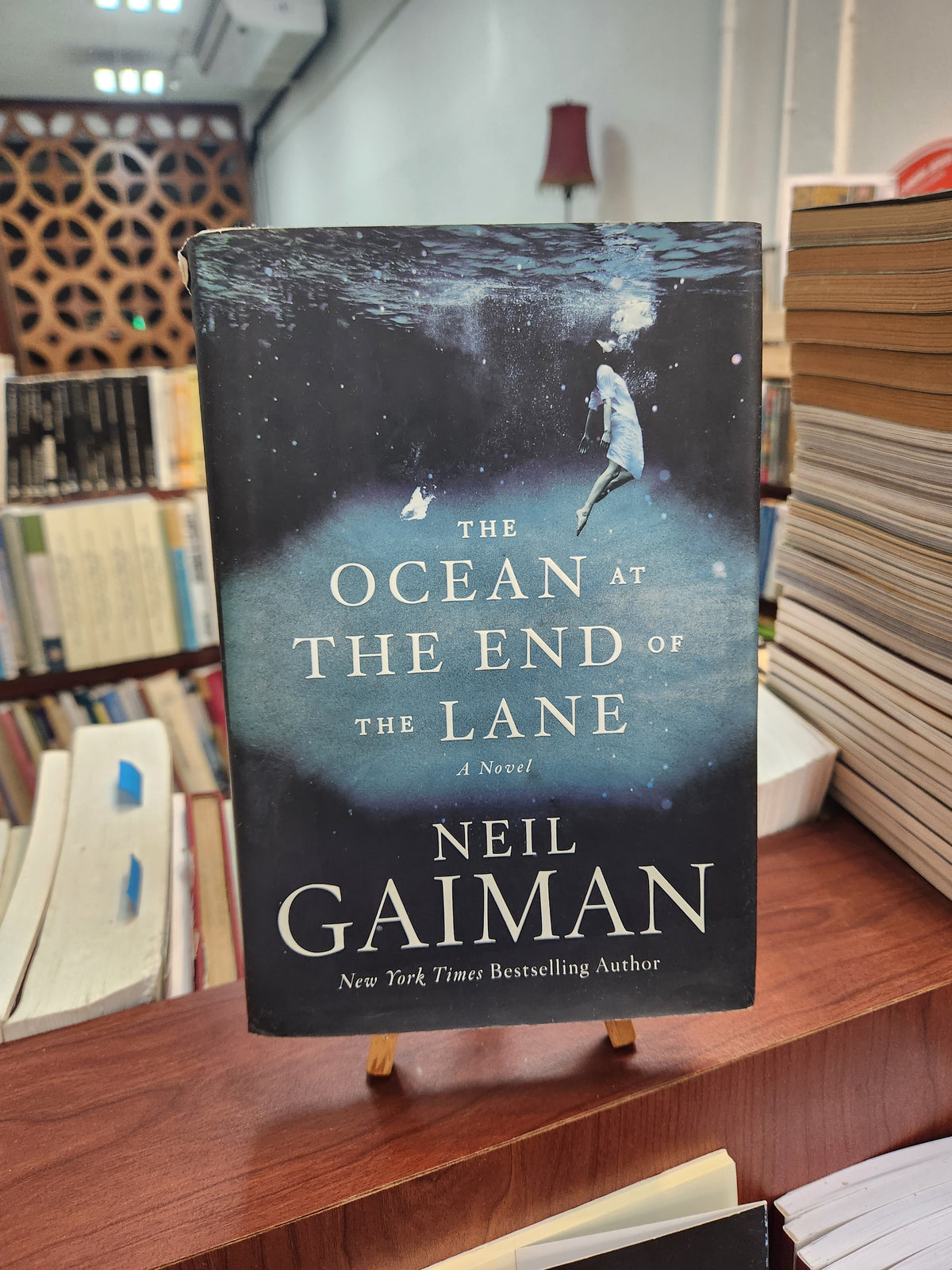 The Ocean at the End of the Lane - Neil Gaiman